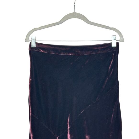 Maeve Purple Velvet Pencil Midi Skirt | Size 8 - Picture 7 of 9